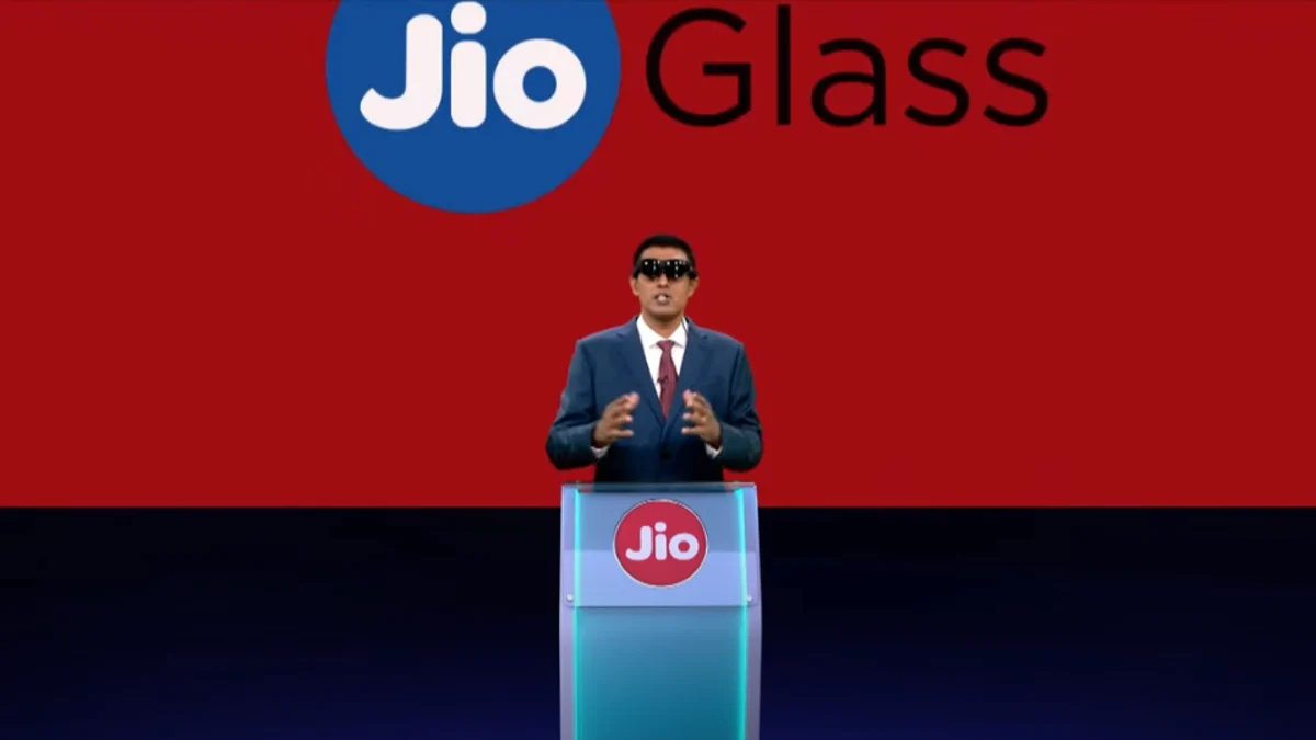 Reliance AGM 2020: Mukesh Ambani Dives Into Nascent Market With ...