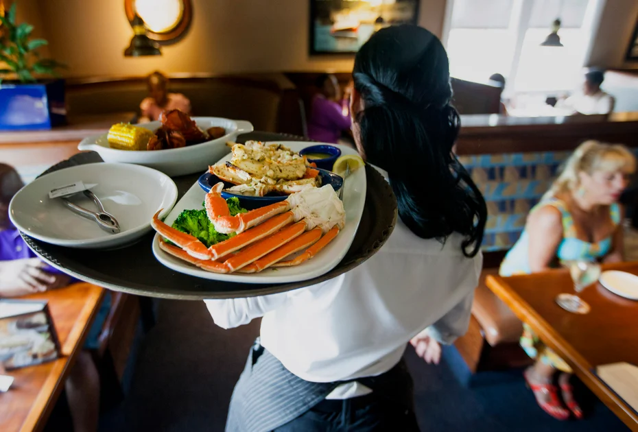 Careers That Combine Food Service With Technology Careers That Combine Food Service With Technology