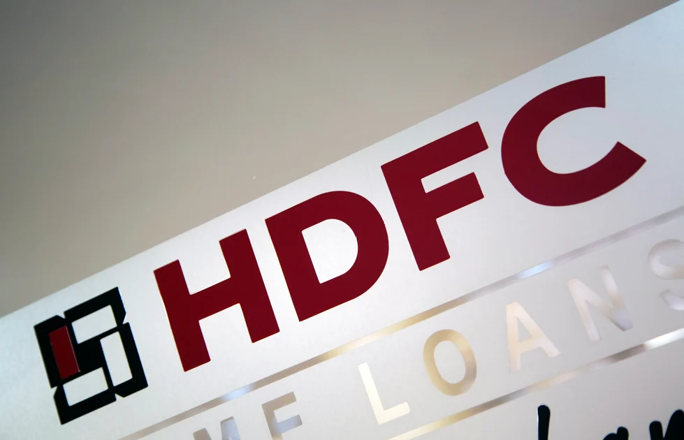 HDFC Hikes Lending Rate By Up To 20 Basis Points - Bloomberg Quint HDFC Hikes Lending Rate By Up To 20 Basis Points - Bloomberg Quint