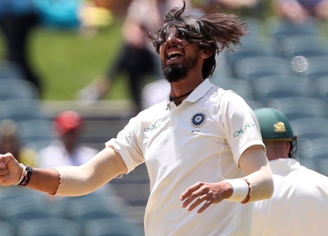 india 6 wickets away from winning first test in aus in a decade