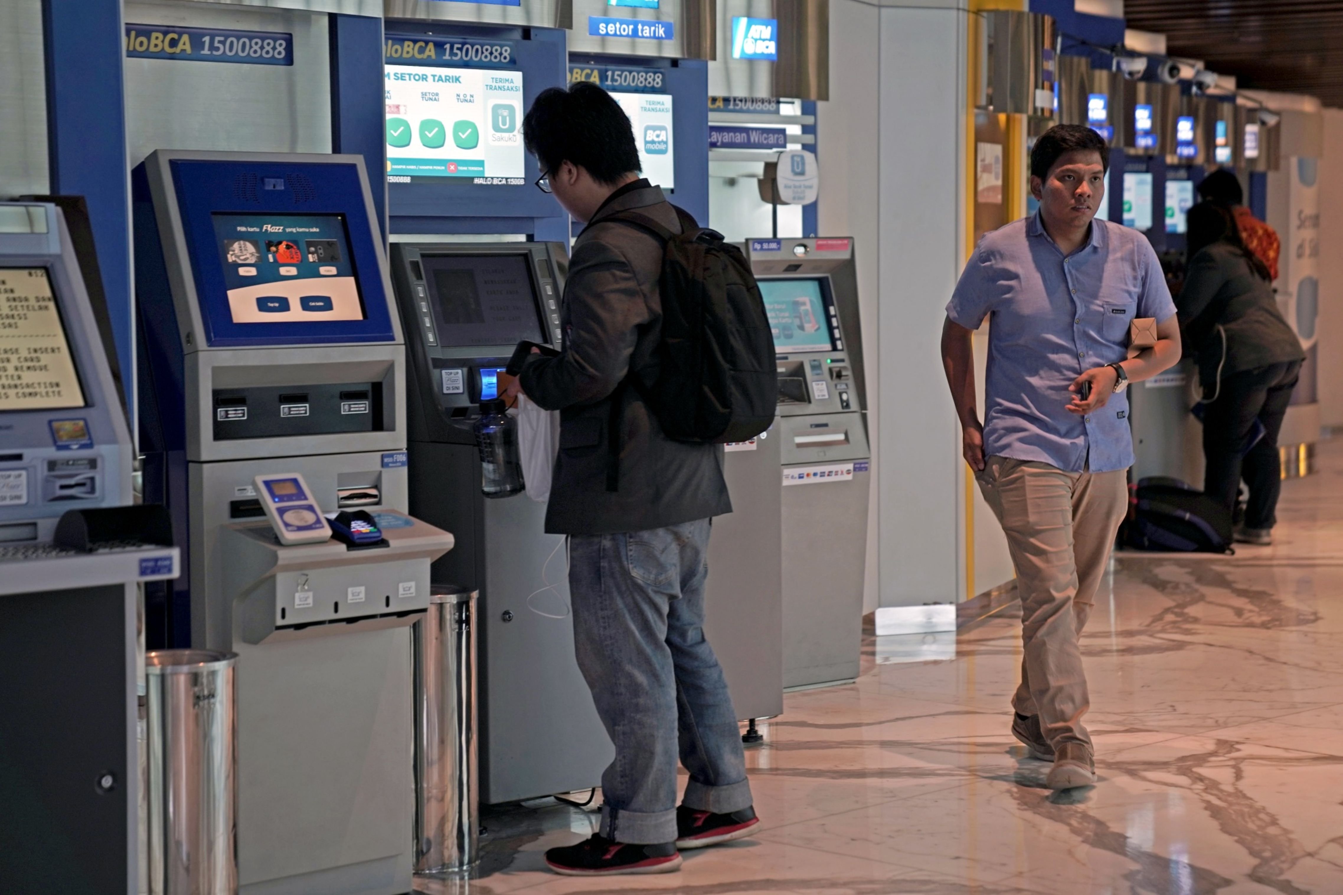 Why Asia39;s Banking Hubs Are Making Virtual a Reality - BloombergQuint