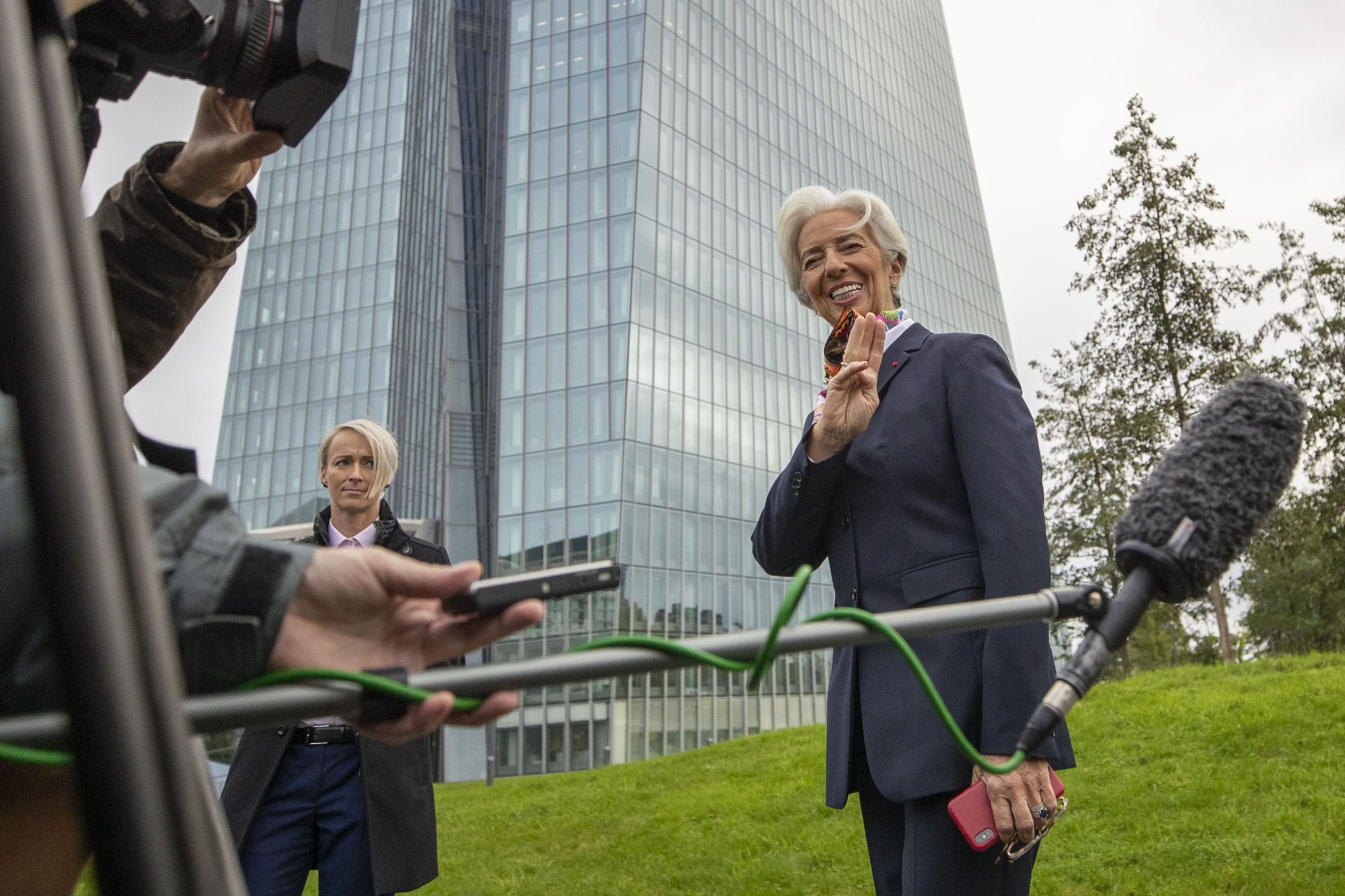 Ecb President Christine Lagarde Is Trying To Learn German