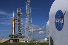 Trump NASA budget prioritizes Moon, Mars missions over research