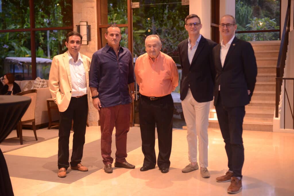 <em>(From Left)</em> Chaco Molina, Exec Director of Fundacion Santiago; Santiago R. Elizalde, Pres/CEO of Roxaco Land Corporation, Francisco Elizalde (father of SRE); Juan Roca, Managing Director of AHG – (hospitality management group behind Anya Resort Tagaytay &amp; Club Punta Fuego, Amara Residences and Niyama Wellness); Mikel Arriet, GM of Anya Resort Tagaytay
