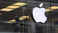 Apple announces Vietnam spending boost as CEO visits Hanoi