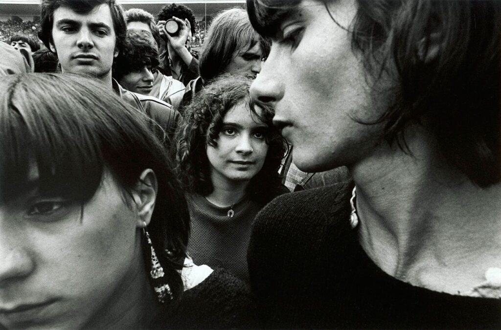 Concert des Rolling Stones, Longchamp, Paris (1982). | Photo by William Klein
