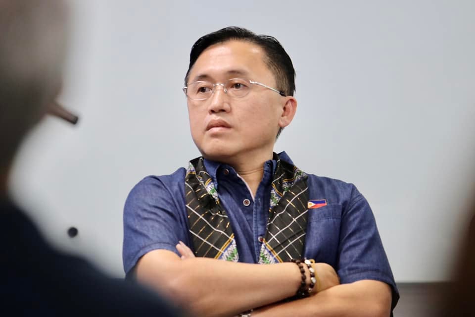 Bong Go aids fire victims in Talisay City, Cebu