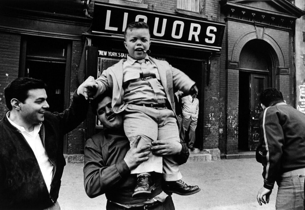 Dwarf and Liquors (1955). | Photo by William Klein