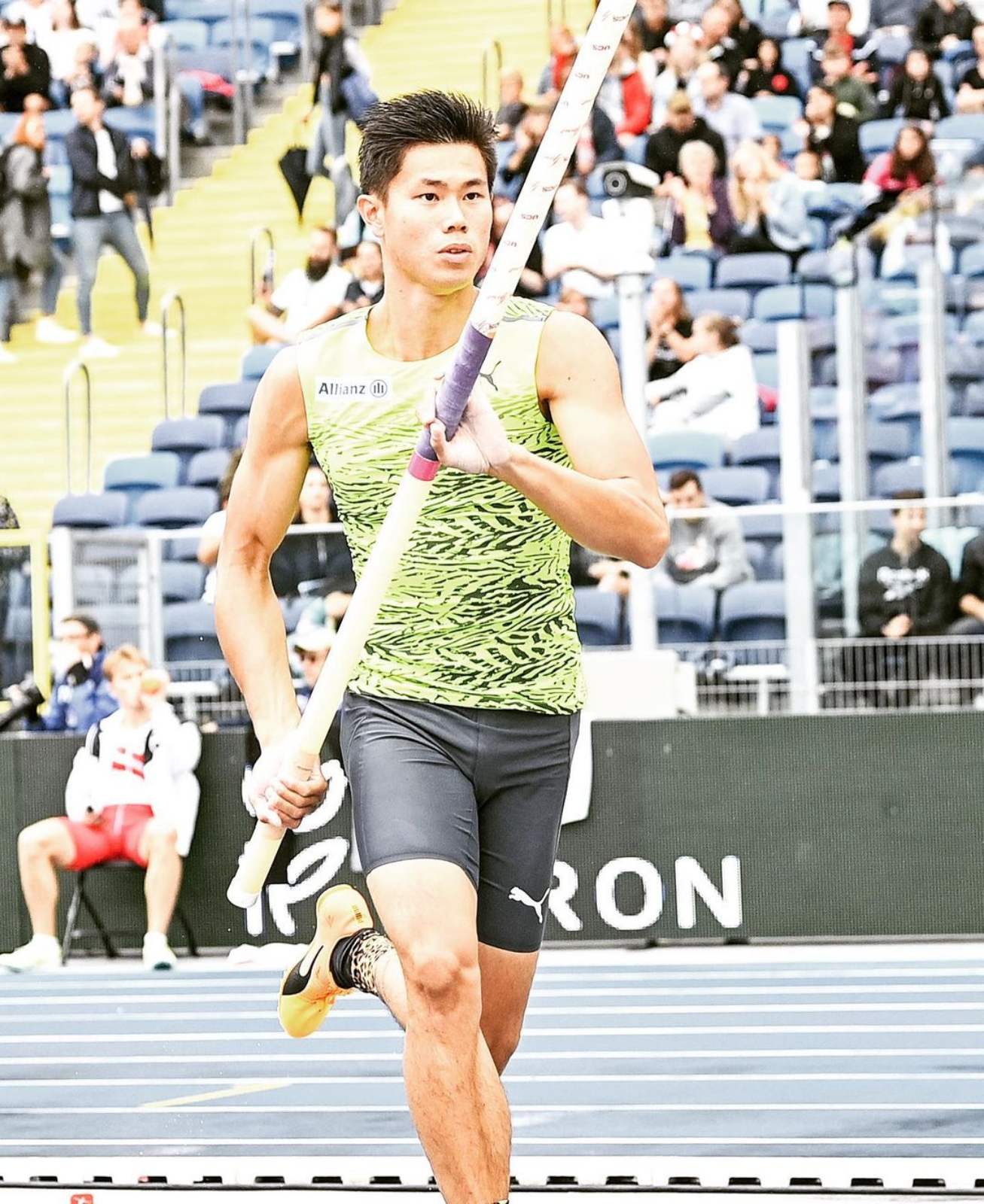 Obiena lands on 2 at ISTAF Berlin