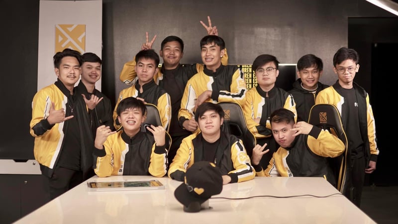Bren spoils Blacklist bid
