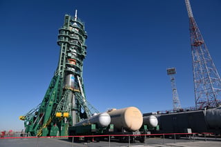 American, Russians to blast off for ISS as war rages in Ukraine