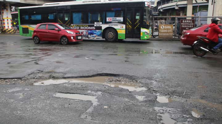 Metro potholes solution sought