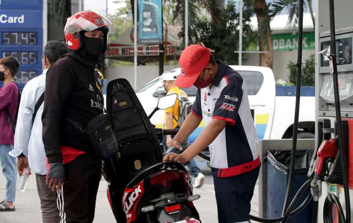 Oil price cut likely next week