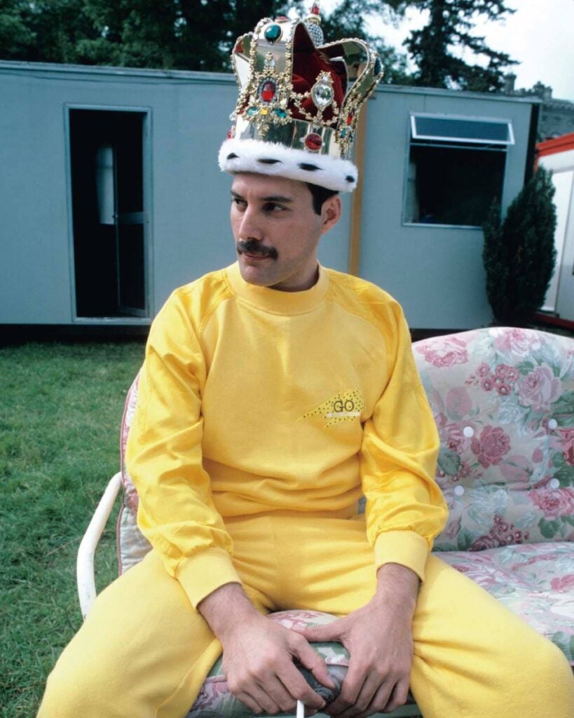 <strong>Photographs courtesy of facebook/queen and facebook/sex pistols</strong><br />Queen frontman Freddie Mercury.