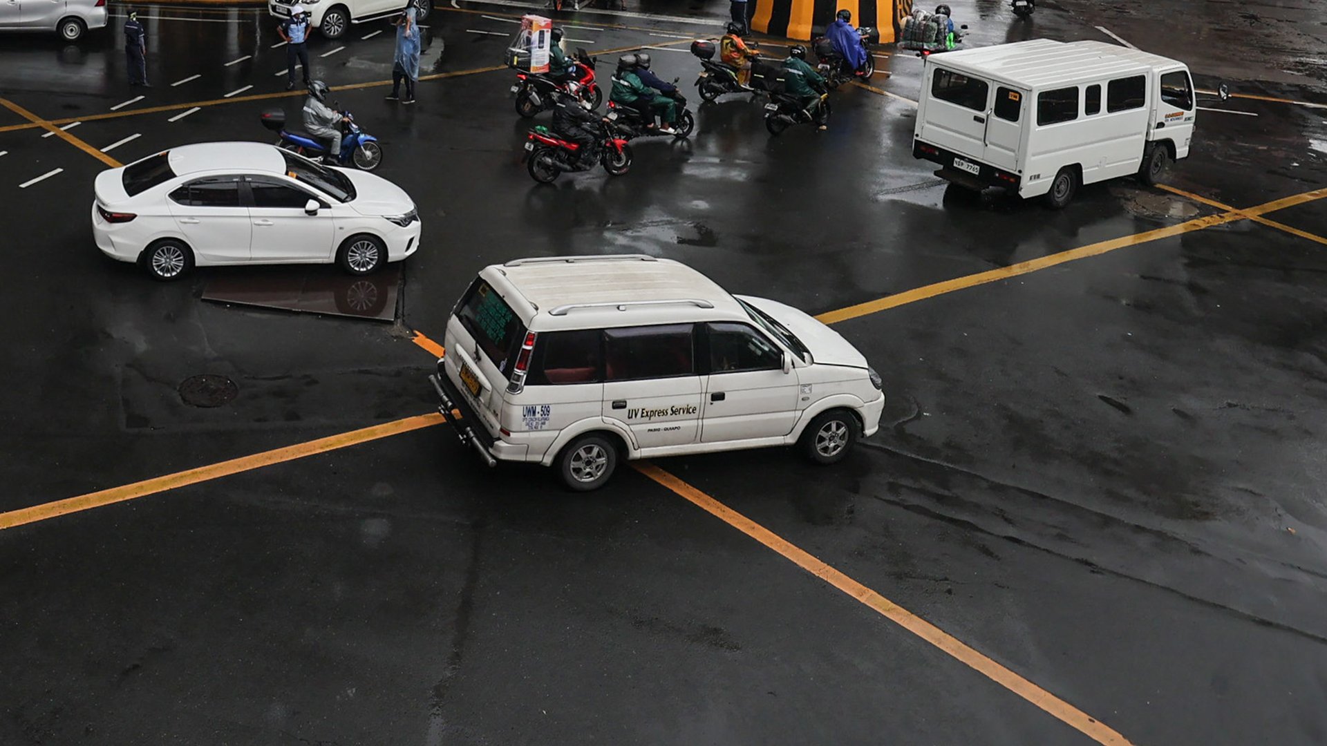 Makati: UV Express prohibition relaxed
