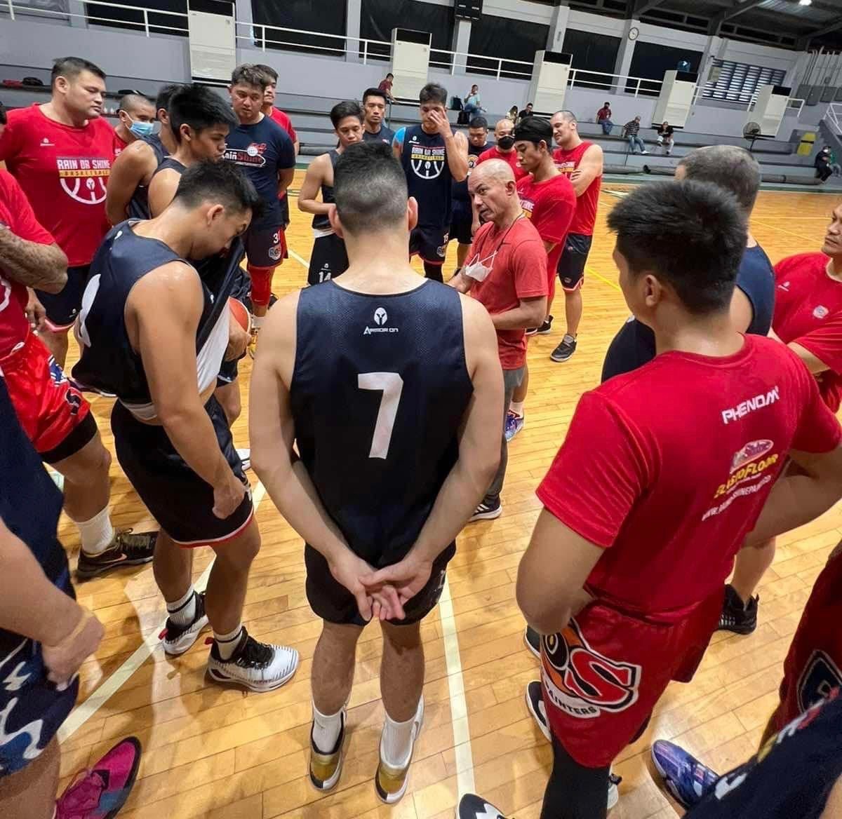 Guiao joins RoS practice, hits ground running