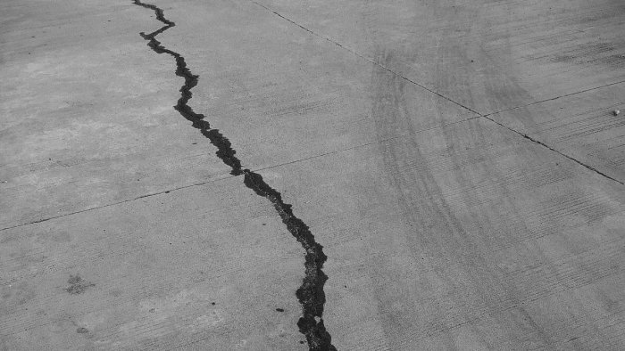 Quakes strike Afghanistan, China
