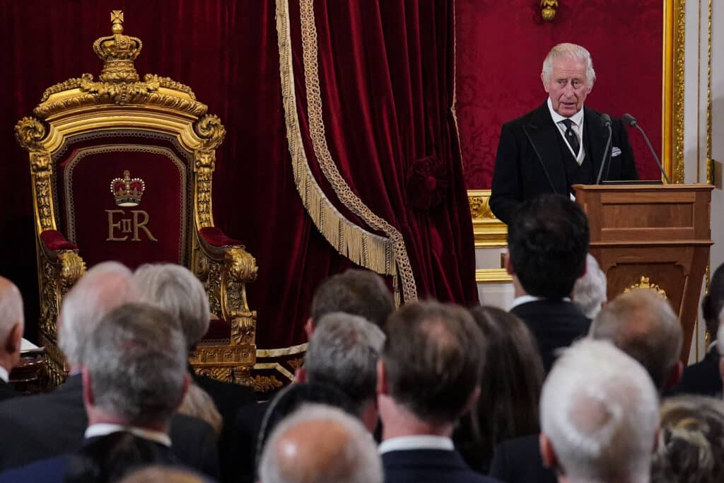 Britain's King Charles III makes his declaration during a meeting of the Accession Council inside St. James's Palace in London, in a ceremony a day after he vowed in his first speech to mourning subjects that he would emulate his 'darling mama,' Queen Elizabeth II who died on 9 September (Manila time). | Oli SCARFF/AGENCE FRANCE-PRESSE