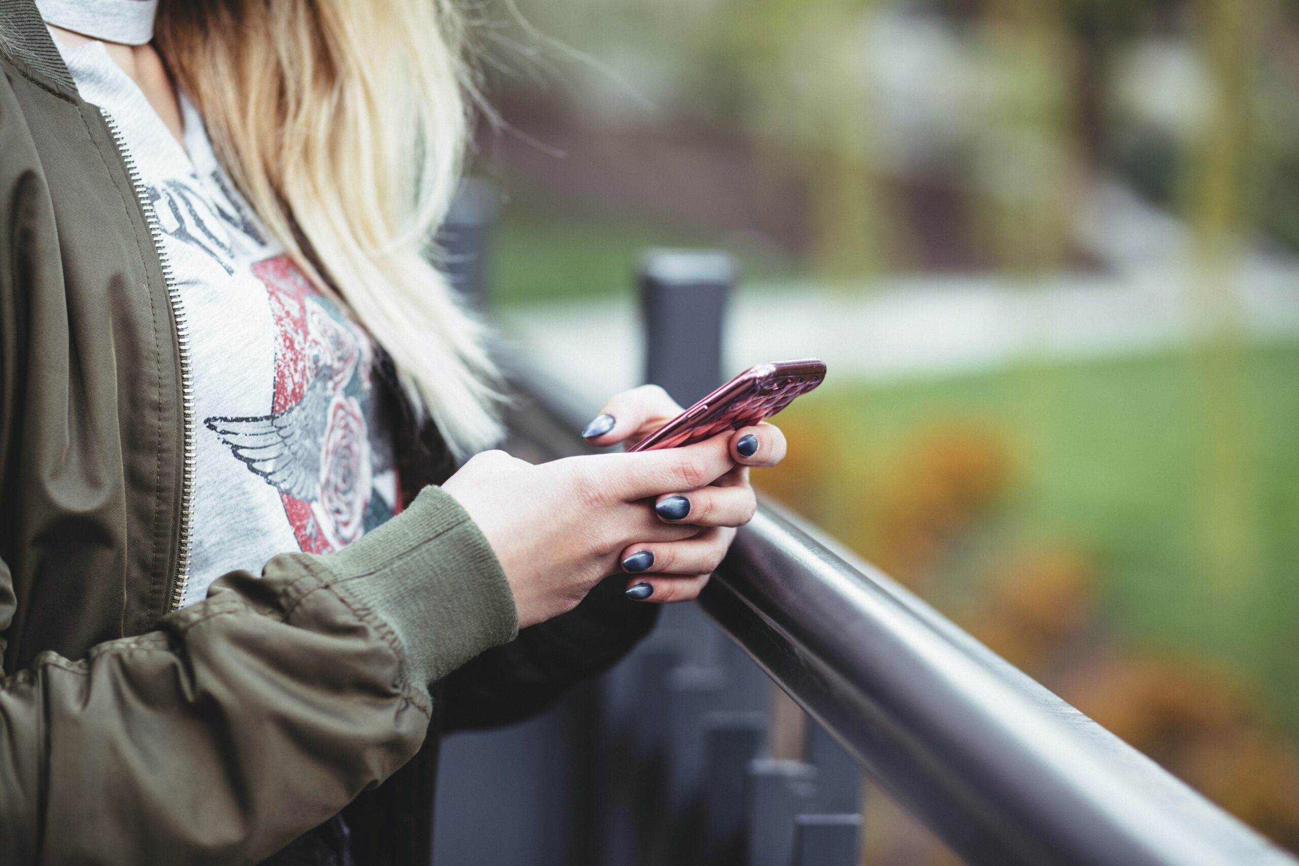 More safeguards vs text scams sought