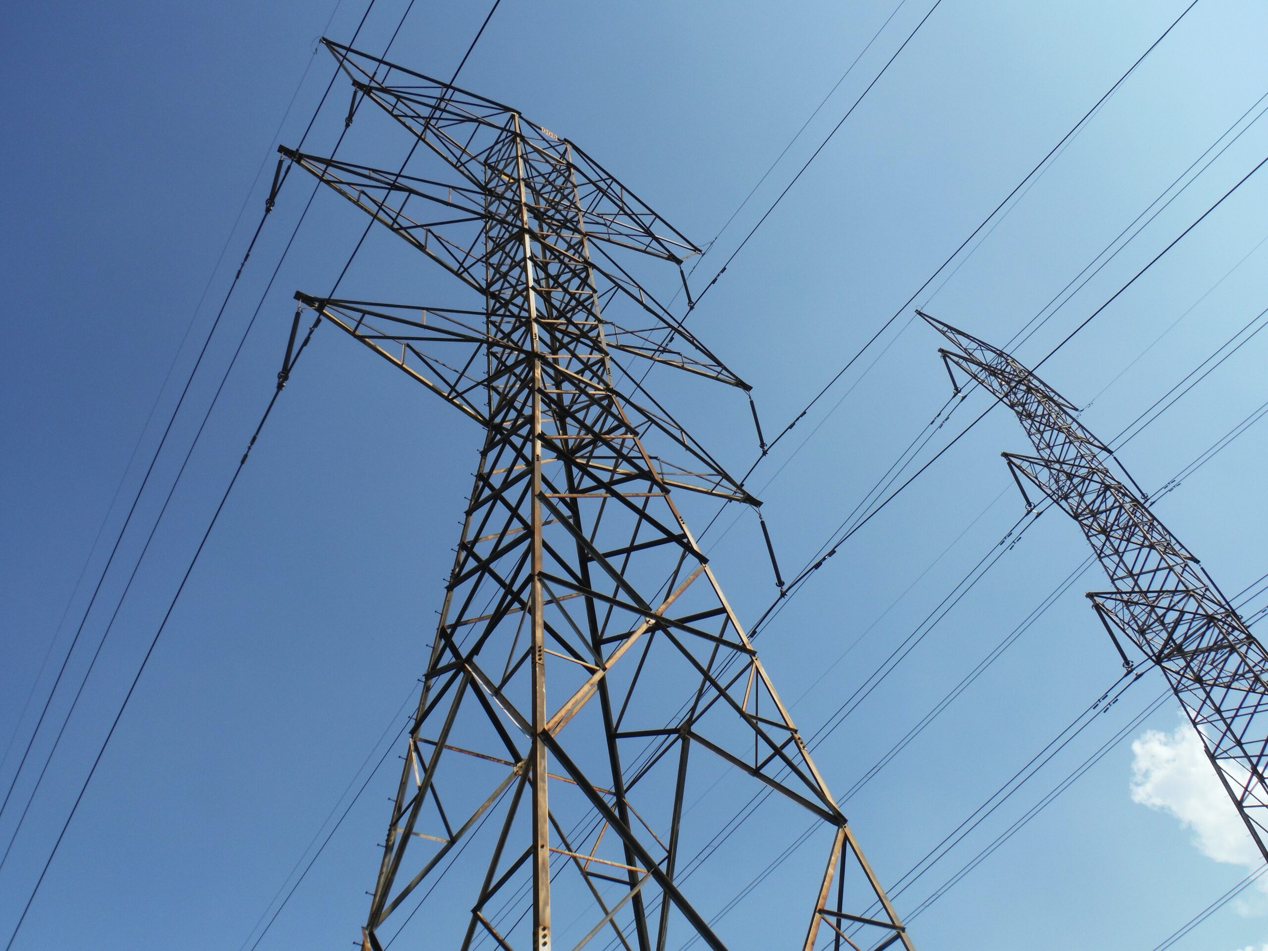 #UwanPH knocks out power for 42,000 Meralco customers