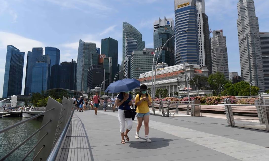 Filipino, Singaporean consumers, prefer highly-skilled sellers for customer experience