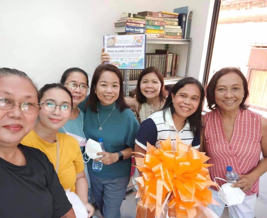 NOHS Class '79 president Dr. Ella Fe M. Oyos and vice president Dr. Josel V. Ramirez with Helen Grace B. Lacson, Lorena J. Espina, Mariquit Jean T. de Asis, Margaret Mary de Asis, and Rosemarie N. Monje during the inauguration of the community library