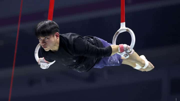 PHOTOGRAPH COURTESY
OF JAT TENORIO/GAP
CARLOS Yulo is a picture of determination as he prepares for the 51st FIG Artistic Gymnastics World Championships in Liverpool, England.