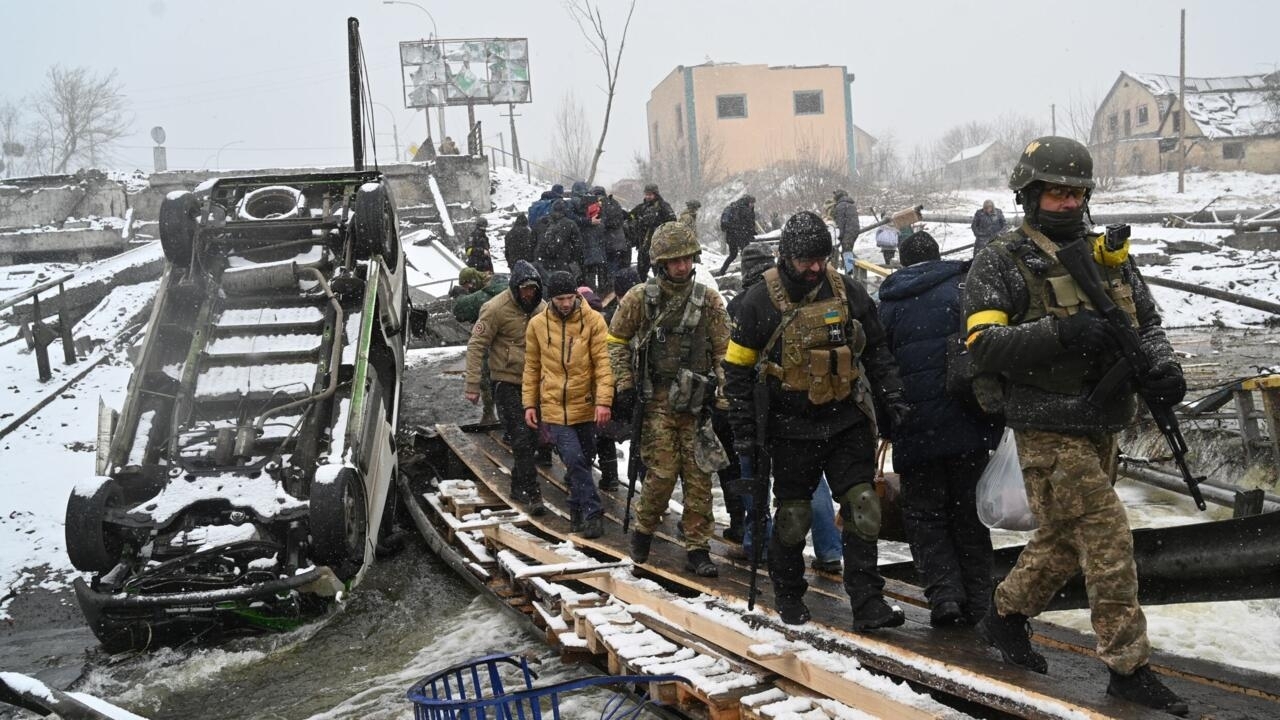 ‘Cold war’ seen slowing down Ukraine combat