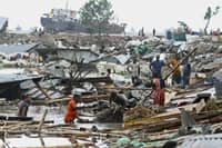 16 dead, million seek shelter as cyclone hits Bangladesh