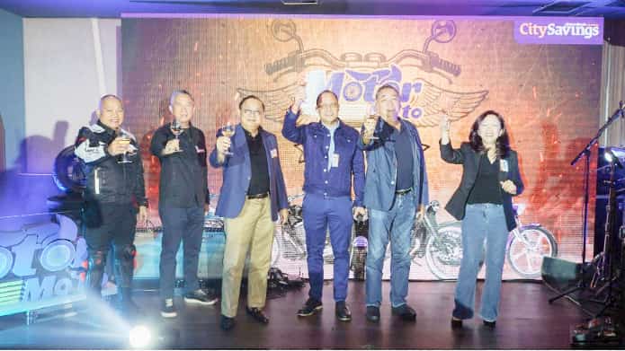 CitySavings EVP-Motorcycle Loans Business Head Ret. Adm. Feliciano ‘Felix’ Angue, CitySavings president and CEO Lorenzo ‘Larry’ Ocampo, UnionBank president and CEO and CitySavings vice chairman Edwin Bautista, CitySavings SEVP-Chief Operating Officer Manuel ‘Chut’ Santiago Jr. and CitySavings Board of Directors Jose Julio and Maria Noemi Azura. | PHOTOGRAPHs COURTESY OF CITY SAVINGS BANK