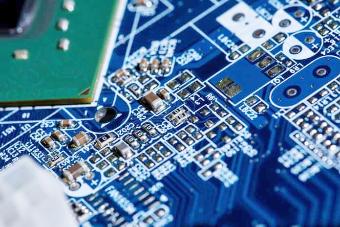 Steady growth in electronics towards yearend seen