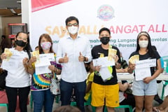Navotas aids more solo parents
