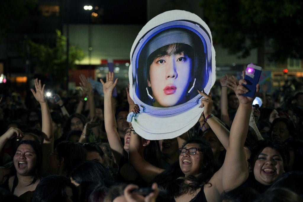 BTS’ Jin bids farewell on ‘magical night’ in Buenos Aires