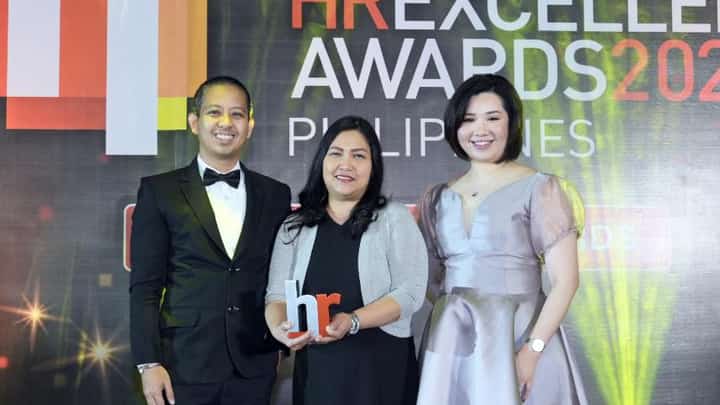 SM Supermalls was represented by Cheryll Ruth L. Agsaoay, Vice President for Human Resources (center), Joseph Anthony C. Rodriguez, Asst. Vice President for Human Resources (left), and Chloe D. Chua, Senior HR Manager for Internal Communications & Employer Branding (right) (Photo courtesy of SM Supermalls)