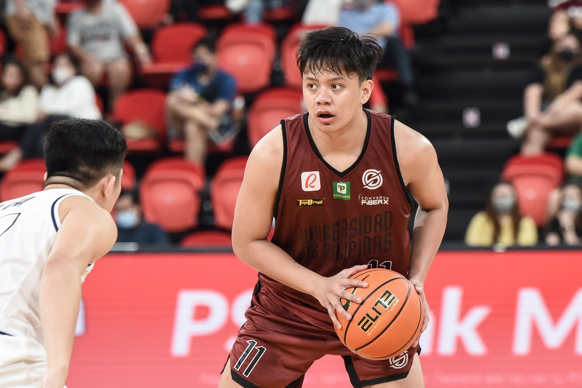 PHOTOGRAPH COURTESY OF UAAP
TERRENCE Fortea steps up to lead the UP Fighting Maroons to a perfect start in the UAAP Season 85 men’s basketball tournament.