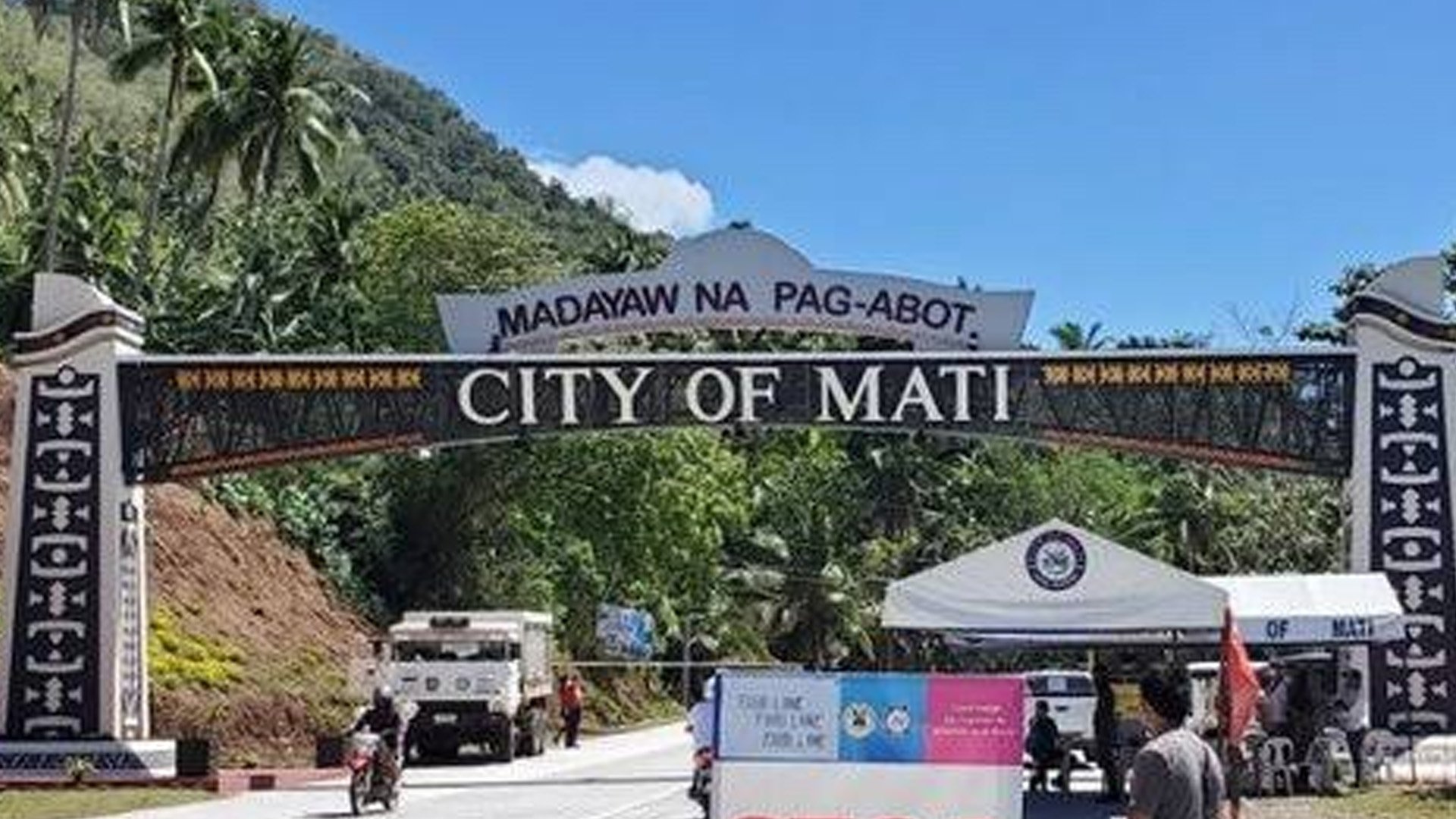 Mga estudyante, guro sa Mati City, tinamaan ng COVID-19