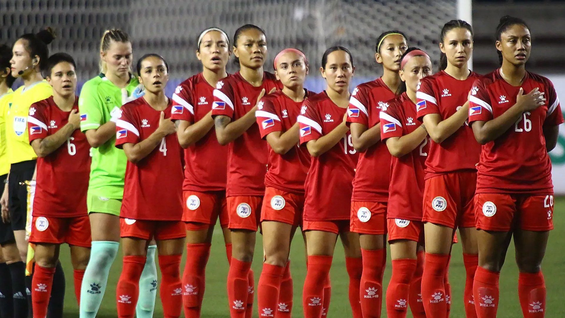 Filipinas face Costa Ricans