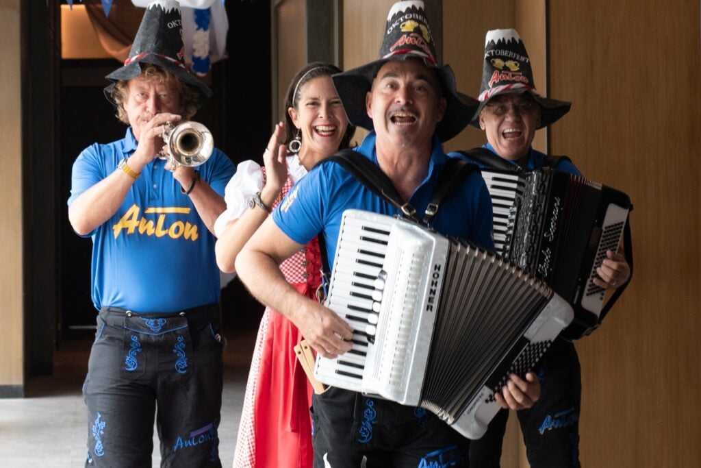 World-class German band Anton Show returns to bring authentic entertainment to the beer festival in Pampanga.