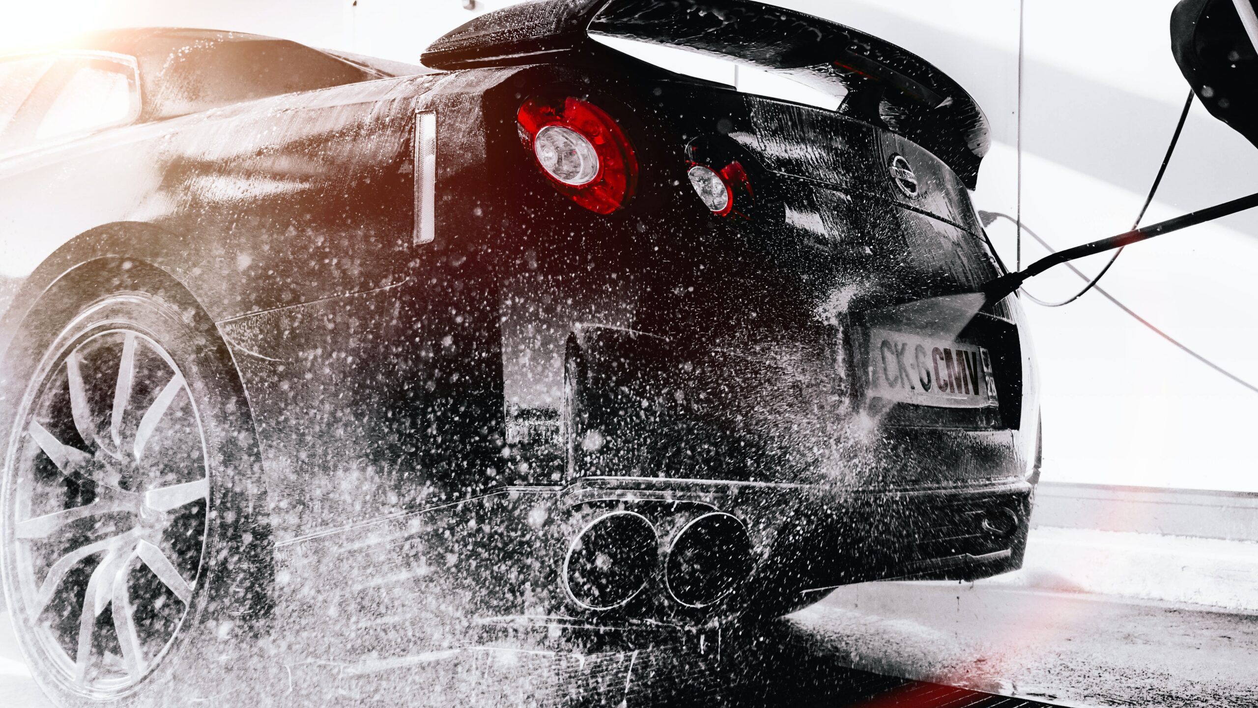 ‘Blue ocean’ start-up innovates car wash services