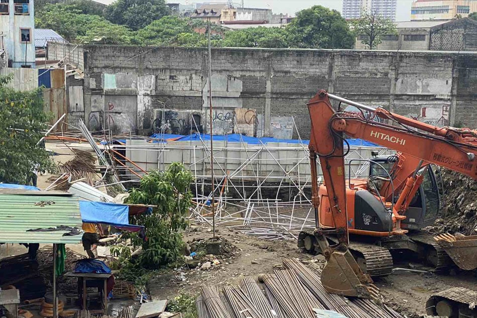 Pagguho ng construction site sa QC, iimbestigahan