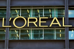 American woman sues L’Oreal, says hair products tied to cancer