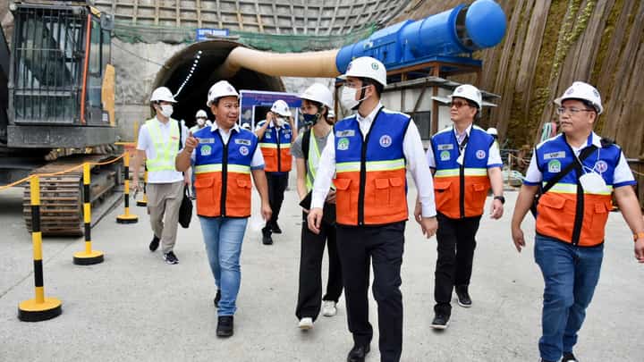 PRESIDENT Ferdinand Marcos Jr. said that his administration fully intends to roll out big-ticket infrastructure projects to spark economic growth. | PHOTOGRAPH COURTESY OF DPWH