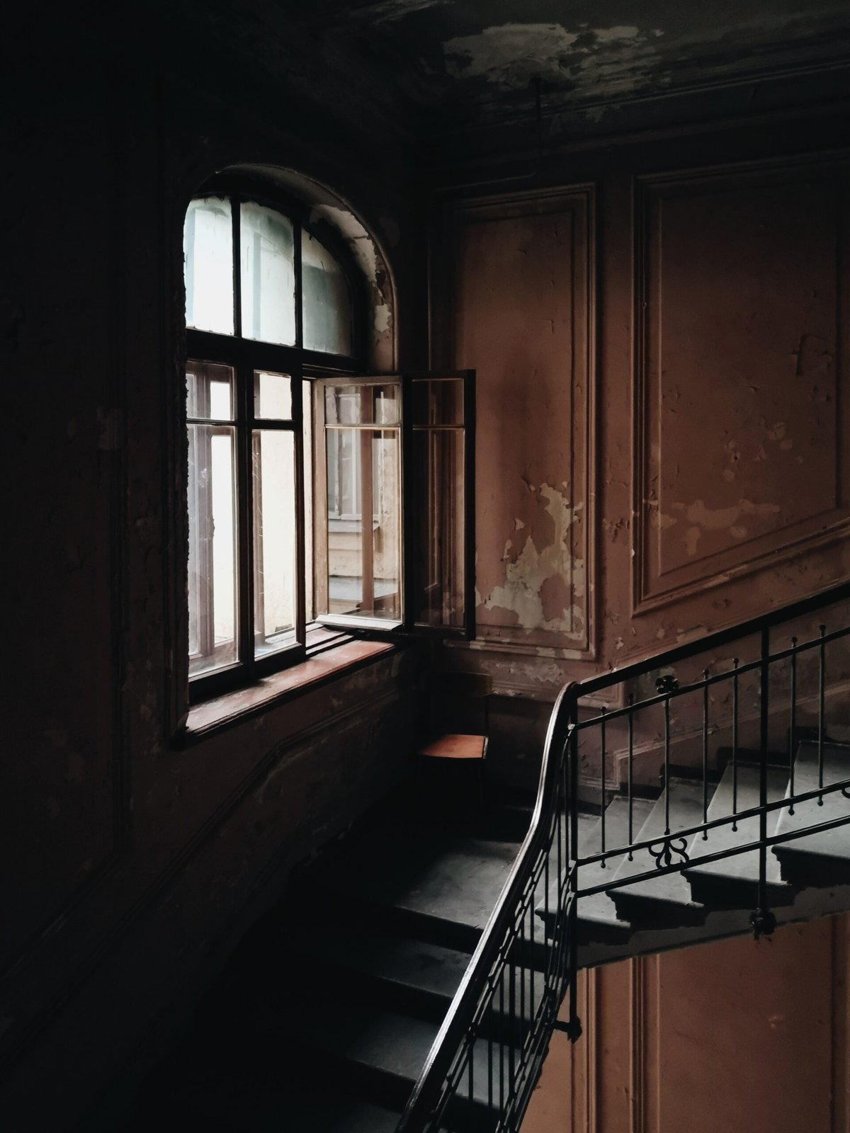Photograph courtesy of pexels/ ekaterina-astakhova