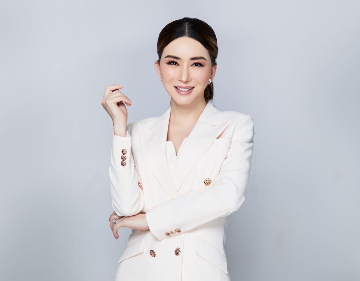 Thai group buys Miss Universe for $20M