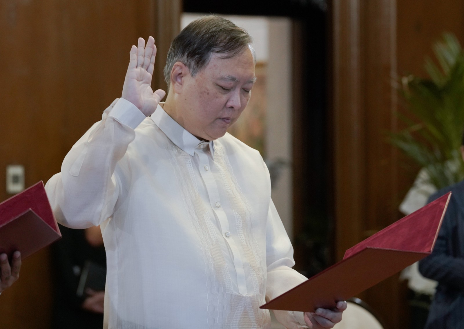 Marcos reappoints DICT chief, Comelec commissioners
