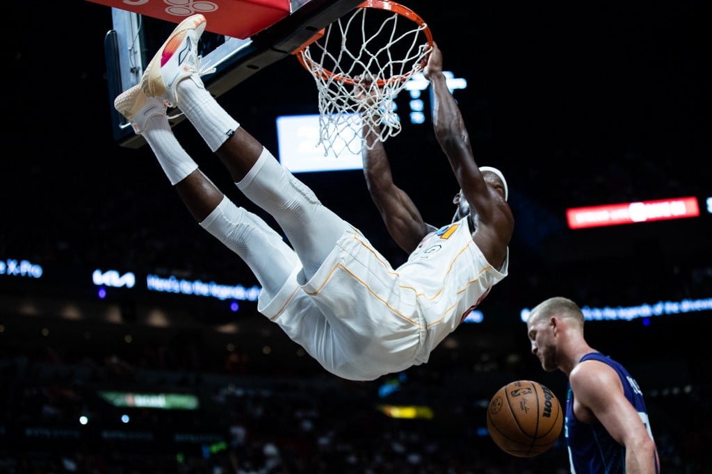 Heat edge Hornets in overtime, Hawks hold off Sixers