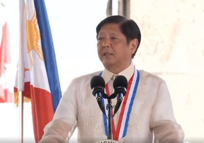 Marcos meets with officials to send aid to flood victims