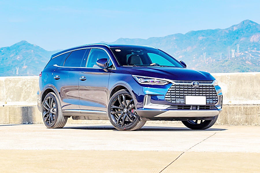 3 millionth NEV rolls  off assembly line