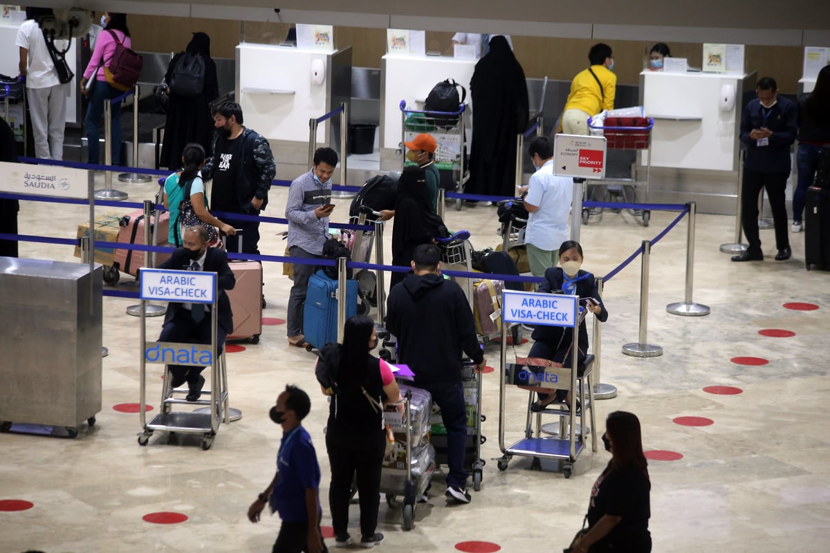 Airport officers return lost items to passengers