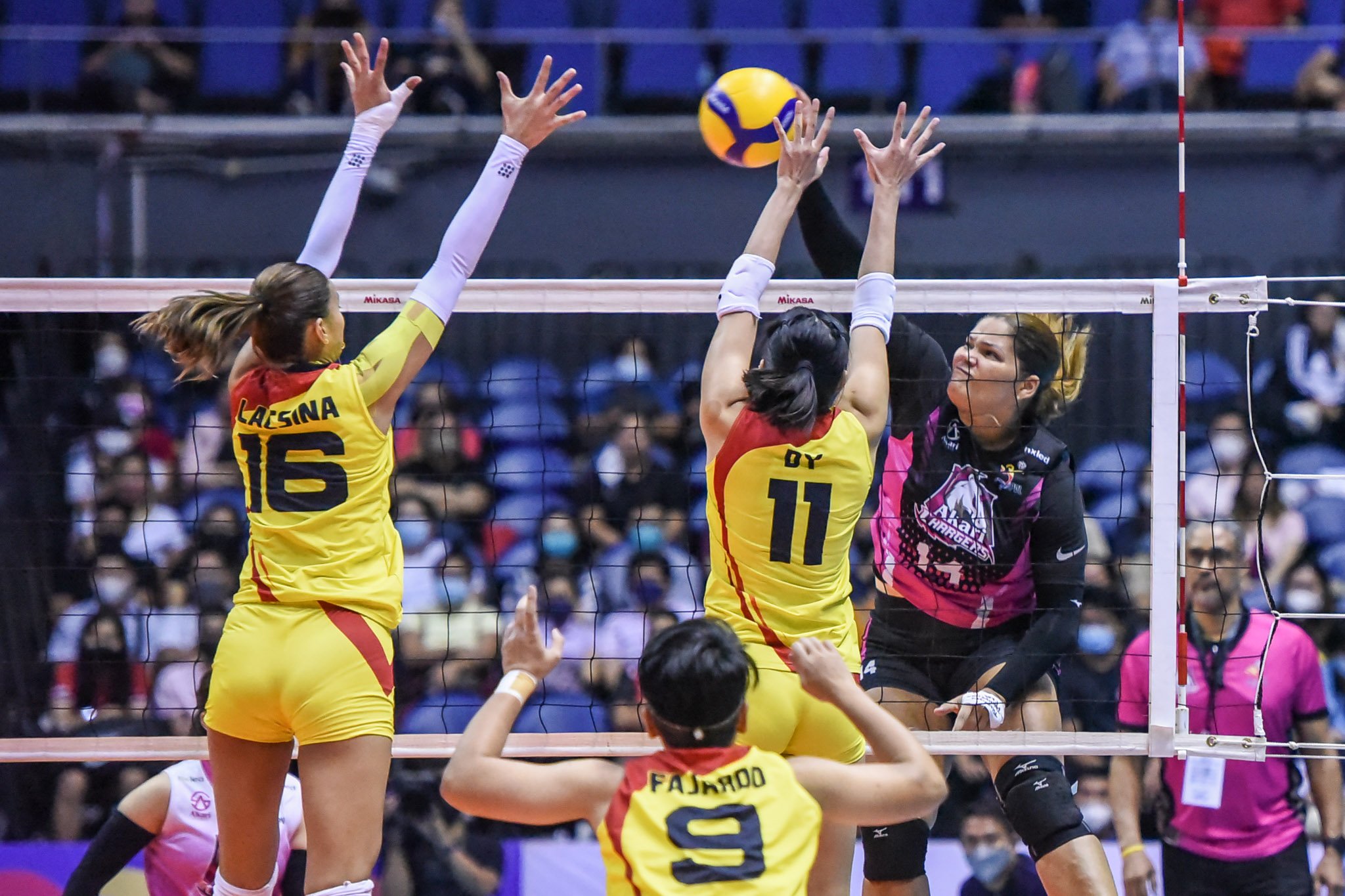 Rivera, Akari stun F2 Logistics